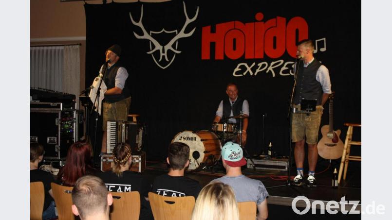Mit seinem einmaligen Kabarett-Programm überzeugt der &quot;Horrido-Express&quot; beim &quot;Dahamsam&quot;-Festival. Bild: edo