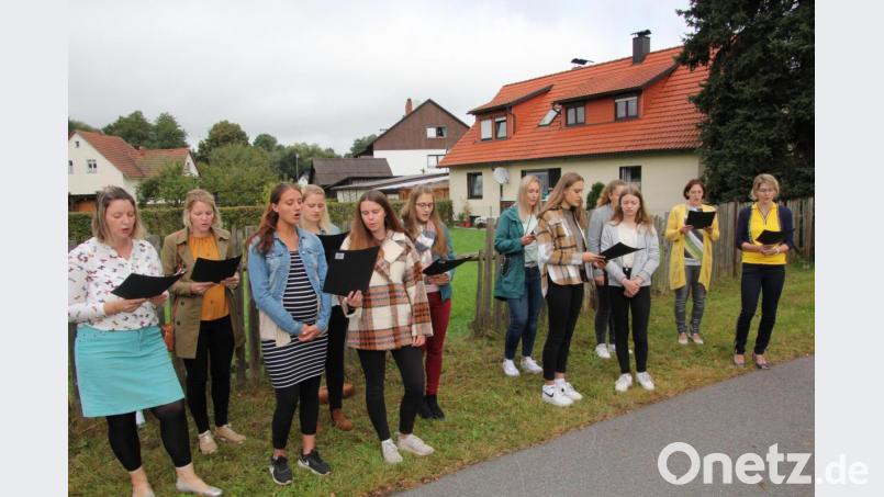 Der Wondreber Chor &quot;TonArt&quot; umrahmte den Gottesdienst. Bild: kro