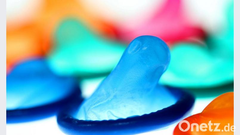 Ein 13-jähriger Junge versuchte aus einem Supermarkt Kondome zu klauen - ohne Erfolg. Symbolbild: Oliver Berg