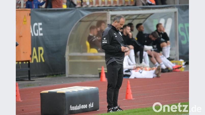 FC-Trainer Karl-Heinz Wagner hätte gerne mehr Punkte notiert. Archivbild: brü