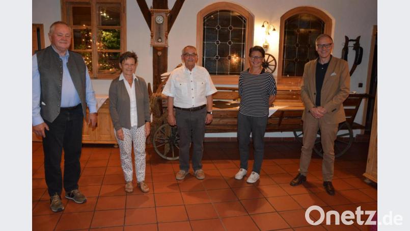 Der Vorstand des Gerwig-Kreises (von links) mit Gerhard Paintner, Gabriele Achmann, Manfred Brunner, Silvia Engel und Bürgermeister Bernd Sommer. Bild: jr