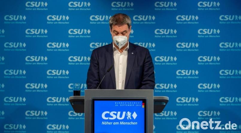 Markus Söder, CSU-Parteivorsitzender und Ministerpräsident von Bayern, nimmt im Anschluss an die Konstituierende Sitzung des CSU-Vorstands an einer Pressekonferenz teil. Bild: Peter Kneffel/dpa