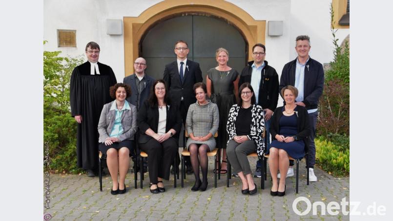 Die Jubilare der silbernen Konfirmation. Bild: Fotohaus Jäger