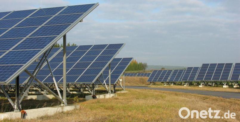 In Hagenohe soll eine Freiflächen-Photovoltaikanlage entstehen. Symbolbild: bö