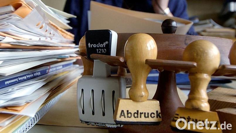 Gibt es für ungeimpfte Beamte weiter Geld, wenn sie in Quarantäne müssen? Die Rechtslage ist unklar Bild: Armin Weigel