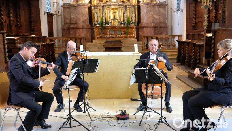 Klangschönheit, stilistische Sorgfalt und hohes technisches Niveau waren die Trümpfe des Bamberger Streichquartetts, einem Ensemble der weltberühmten Bamberger Symphoniker, bei einer kleinen Auswahl der "Wiener Klassik", so der Konzerttitel, in der Klosterkirche Speinshart. Bild: do