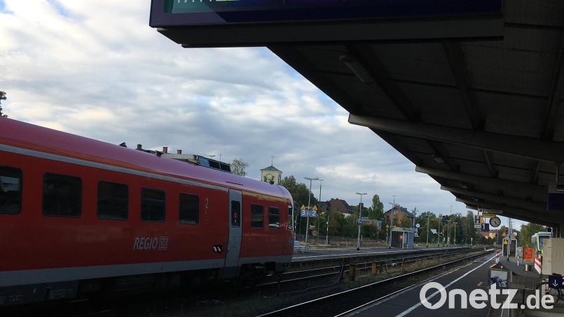 Fahrgäste der Bahn mussten am Mittwoch mit Verzögerungen rechnen. Schuld daran war eine technische Störung im Stellwerk in Weiden. Bild: räd
