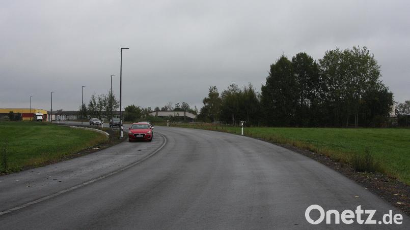 Schuld an den Mehrkosten beim Ausbau der Gemeindestraße &quot;Am Industriepark&quot; habe der geforderte Amphibienschutz, unterstrich Bürgermeister Toni Dutz in der jüngsten Sitzung des Marktgemeinderats Wiesau. Bild: wro