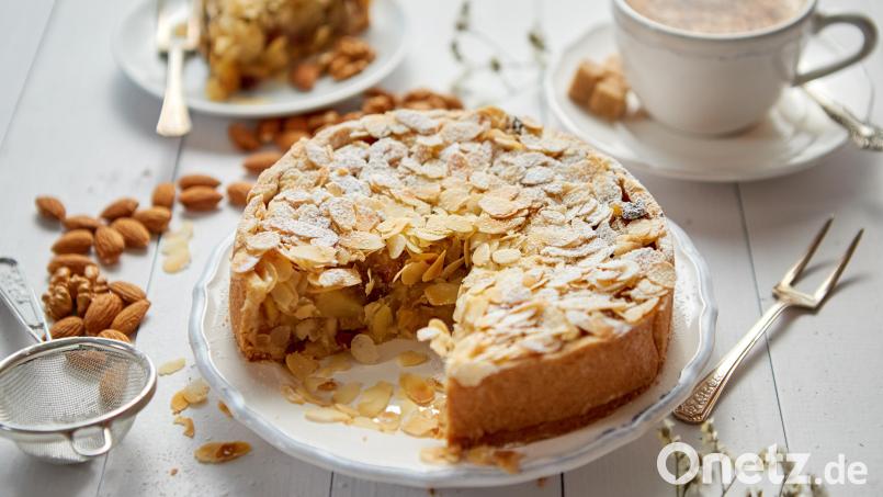 Ein Rezept für gedeckten Apfelkuchen hat uns Jasmin Eiselt aus Altenschwand verraten. Bild: stock.adobe.com_ Dash