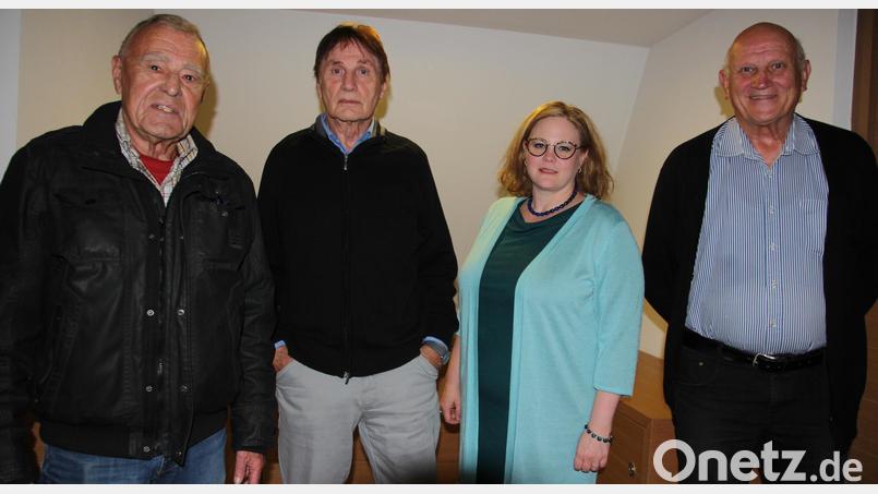 Das neu gewählte engere Vorstandsteam der Bürgeraktion „Mitmachen lohnt“: (von links) Ludwig Wolf, Horst Gesell, Maria Thomas und Alfred Koch. Bild: kro