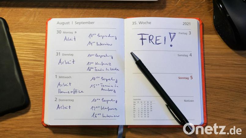 Vier Tage in der Woche arbeiten, bei vollem Lohn: In einer Flossenbürger Firma gibt es die Vier-Tage-Woche seit zwei Jahren. Symbolbild: jut