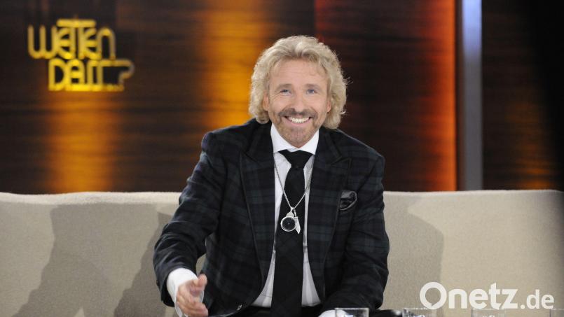 Thomas Gottschalk im Studio von „Wetten, dass..?“ - ein Archivfoto aus dem Jahr 2011. Archivbild: Carmen Sauerbrei/dpa