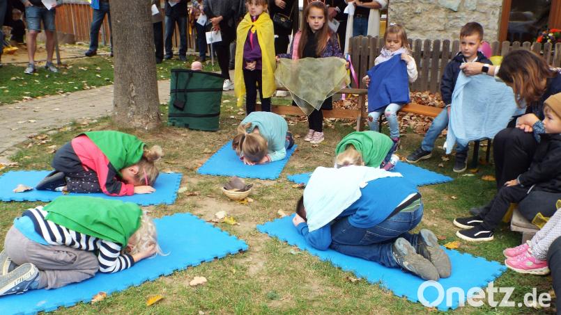 Die Kinder spielten und sangen, alle haben bei dem Fest zum 30jährigen Jubiläum mitgefeiert Bild: e