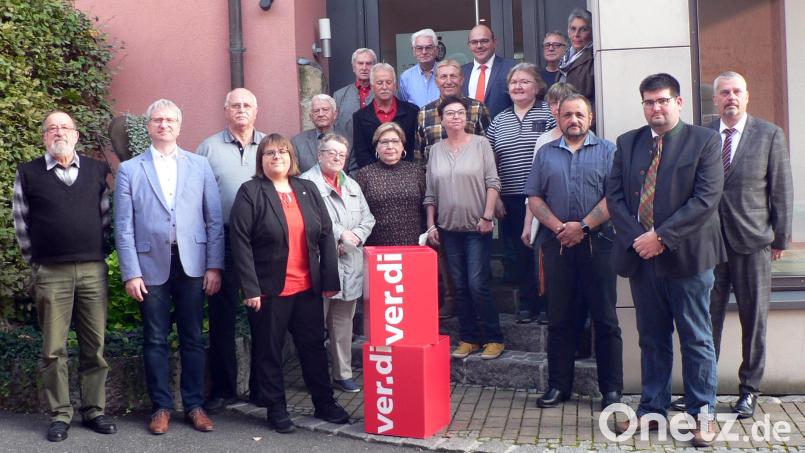 Die Stütze der Gewerkschaft sind Jubilare, die Verdi seit 65, 50, 40 und 25 Jahren die Treue halten. Bild: lep