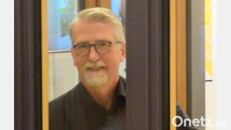 Eröffnet wurde die Messe am Samstag von Angelina Däumler (Messeveranstalter Mattfeldt+Sänger), Viola Vogelsang-Reichl (geschäftsführende Gesellschafterin von Oberpfalz-Medien), Johannes Häring (Geschäftsführer Max-Reger-Halle) und Oberbürgermeister Jens Meyer (v.l.). Bild: Kunz
