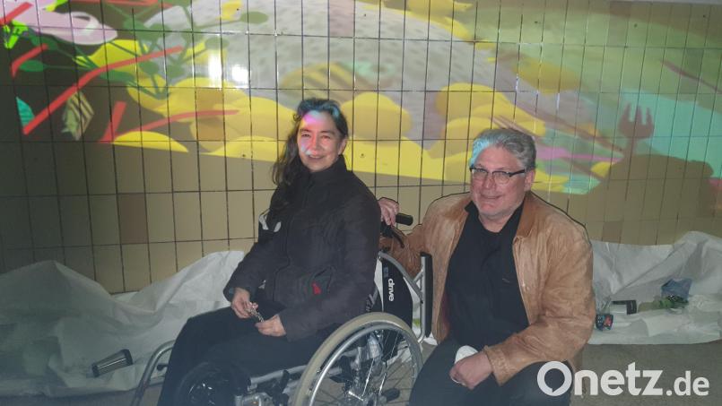 Das Künstlerpaar Tamiko Thiel und Peter Graf hat den virtuellen Meeresgrund entwickelt. Sie ist Deutsch-Amerikanerin, er ein waschechter Oberpfälzer. Wegen einer Beinverletzung ist Thiel derzeit auf einen Rollstuhl angewiesen. Bild: gib