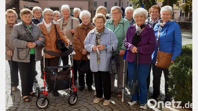Die Senioren aus Reuth bei Erbendorf und Krummennaab verbrachten einen schönen Tag in Kelheim. Bild: Edeltraud Frank/exb