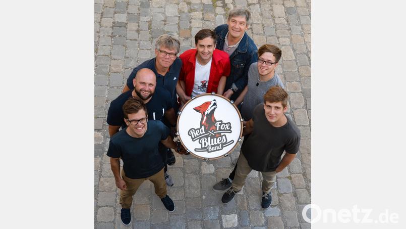 Die Red Fox Blues Band wartet mit Klassikern von Muddy Waters bis Lynyrd Skynyrd auf. Bild: exb