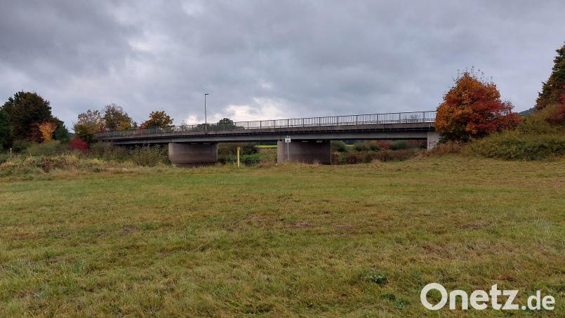 Die Naabbrücke bei Oberköblitz wird saniert. Bild: Lena Geitner/exb