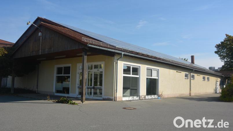 Die Schott AG wird den ehemaligen Netto-Markt an der Tirschenreuther Straße in Mitterteich als Werkstatt für den Bau von Maschinen und Messinstrumenten nutzen. Bild: jr