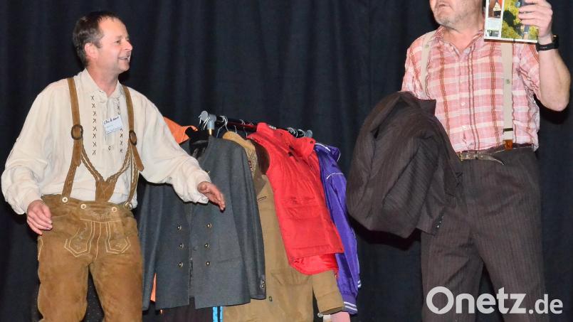 In gewohnter Qualität glänzen Jürgen Mensch (links) und Josef Zitzmann bei ihren Auftritten - auch im Modegeschäft. Bild: fjo