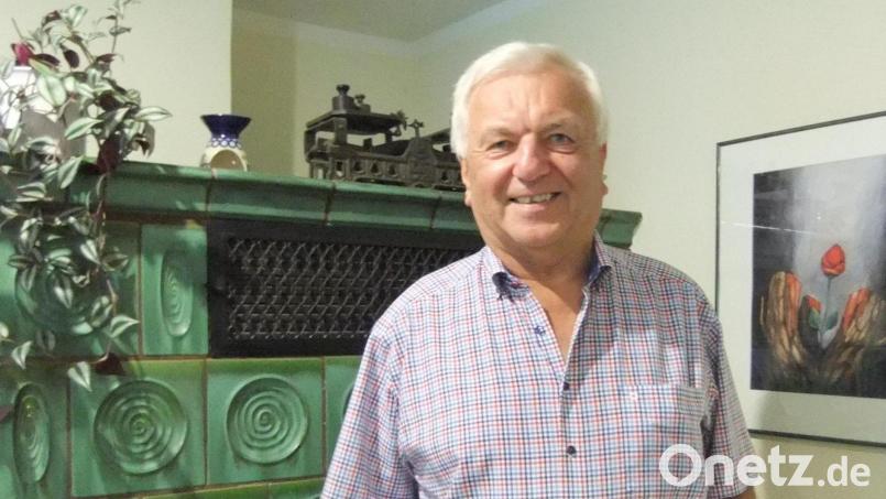 Franz Elsner, ehemaliger Leiter der Arbeitsagentur Amberg, feiert seinen 70. Geburtstag. Bild: gm