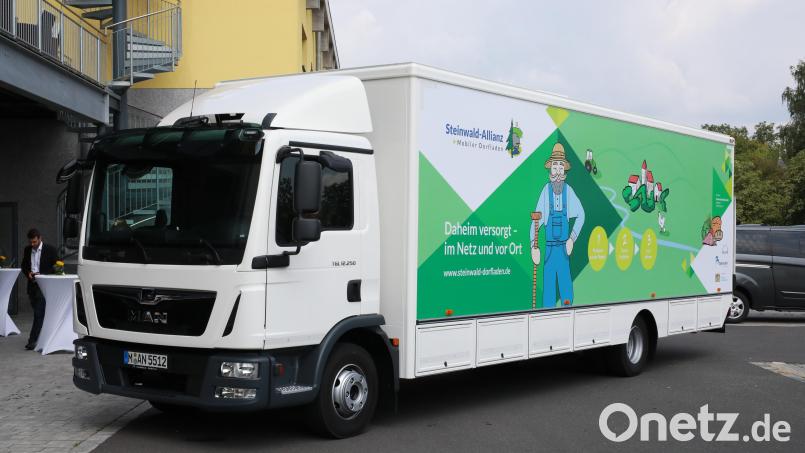 Die Gemeinde Kulmain setzt Zusammenarbeit mit Steinwald-Allianz fort. Ein Vorteil des Verbunds sei etwa der mobile Dorfladen. Archivbild: njn