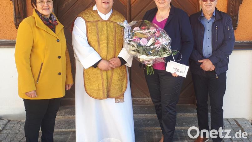 Bei einem Gottesdienst wurde Anita Forster als Leiterin des Chors "Ganz &amp; Gar" verabschiedet. Bild: mad