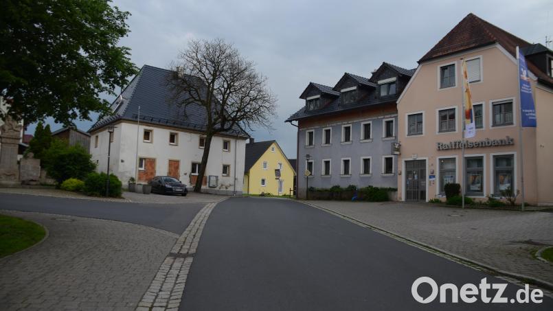 Die Hauptstraße in der Dorfmitte Archivbild: ak