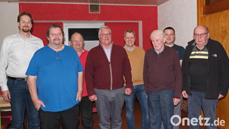 Der Fotoklub startet durch: Mit dem am Donnerstag gewählten Vorstandsteam geht die Gemeinschaft das 50-jährige Gründungsjubiläum an. Bild: Fotoklub/exb