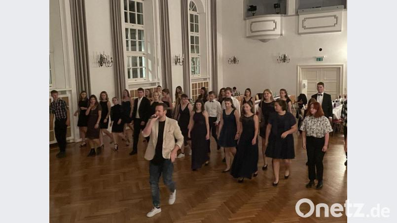 Auch eine Line-Dance-Choreographie wurde einstudiert. Bild: Michael Luig/exb
