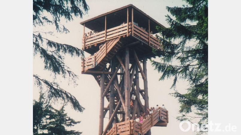 Eine Attraktion war von Beginn an der Oberpfalzturm. Vor 50 Jahren wurde er auf dem damals höchsten Punkt der Oberpfalz aufgestellt. Archivbild: NT-Archiv