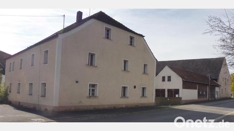 Das ehemalige Wohn- und Gasthaus Dotzler in Mimbach soll zum Gemeinschaftshaus umgebaut werden. Bild: ibj