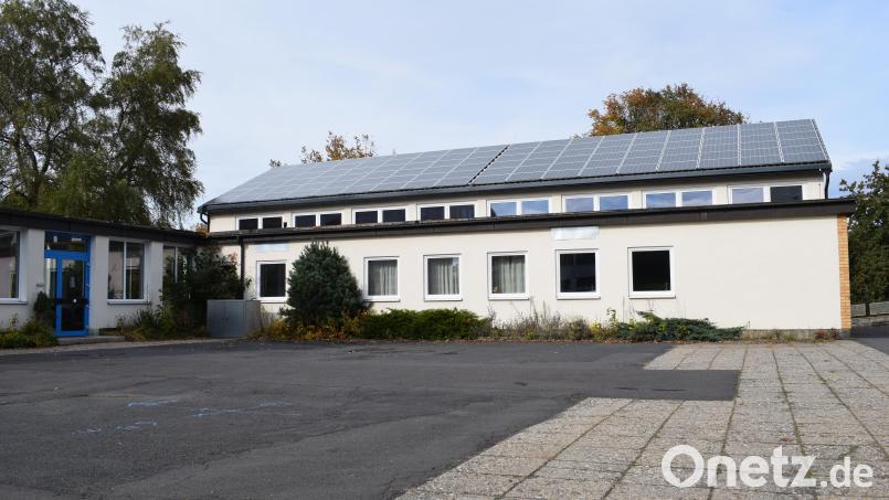Die Nebenräume der alten Turnhalle in Bärnau werden umgebaut und umfunktioniert, damit vorübergehend eine dritte Kinderkrippengruppe eröffnet werden kann. Bild: szl