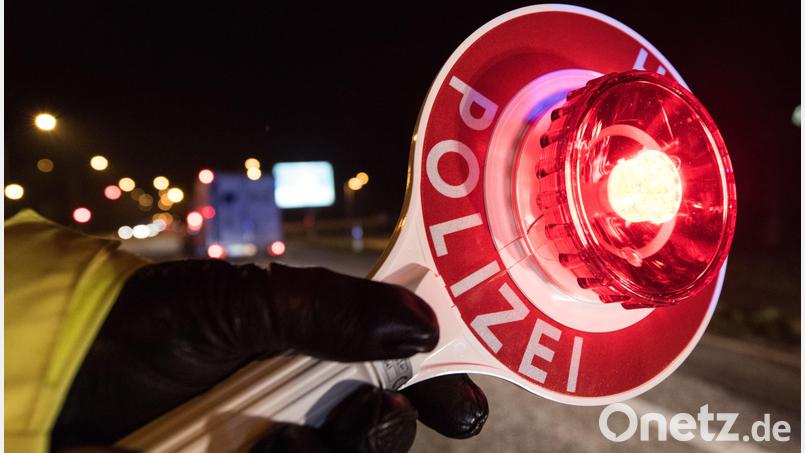 Ein 32-Jähriger fiel bei einer Polizeikontrolle auf. Bild: Patrick Seeger/dpa