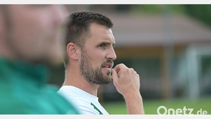 Knifflige Aufgabe für Trainer Christoph Hegenbart und den 1. FC Schlicht, denn der SV Hahnbach ist nicht zu unterschätzen. Archivbild: ref
