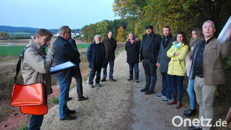 An der ersten Station ging es um den Hochwasserschutz in Ammersricht. Bild: gsp
