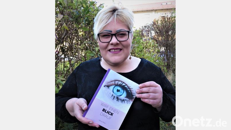 Sabrina Müller beweist mit ihrem vierten Band mit dem Titel "Wirf einen Blick drauf", dass Gedichteschreiben von Herzen kommt. Bild: ubb