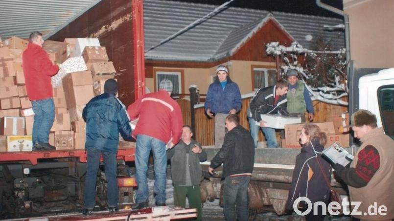 Auch heuer bringen die Johanniter-Weihnachtstrucker Hilfspakete für Bedürftige nach Rumänien. Archivbild: prh