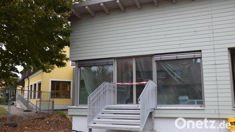 Der Erweiterungsbau für den Kindergarten St. Georg in Schmidmühlen soll im nächsten Jahr fertiggestellt werden. Bild: bö