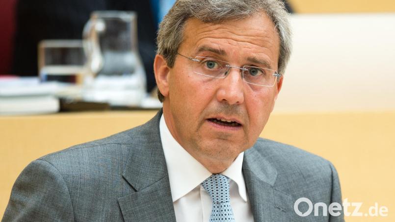Der Regensburger Landtagsabgeordnete Franz Rieger (CSU) spricht während einer Plenarsitzung im bayerischen Landtag. Archivbild: dpa
