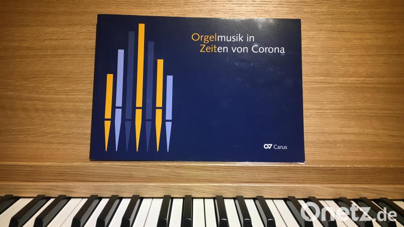In St. Georg wird Organist Harald Bäumler diesen Sonntag, 14. November, um 9.15 Uhr drei zeitgenössischen Orgelwerke aufführen. Bild: hbl