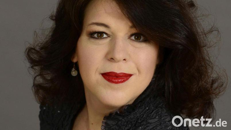Kammersängerin Christa Mayer erhält den Kulturpreis ihrer Heimatstadt Sulzbach-Rosenberg. Bild: Matthias Creuziger