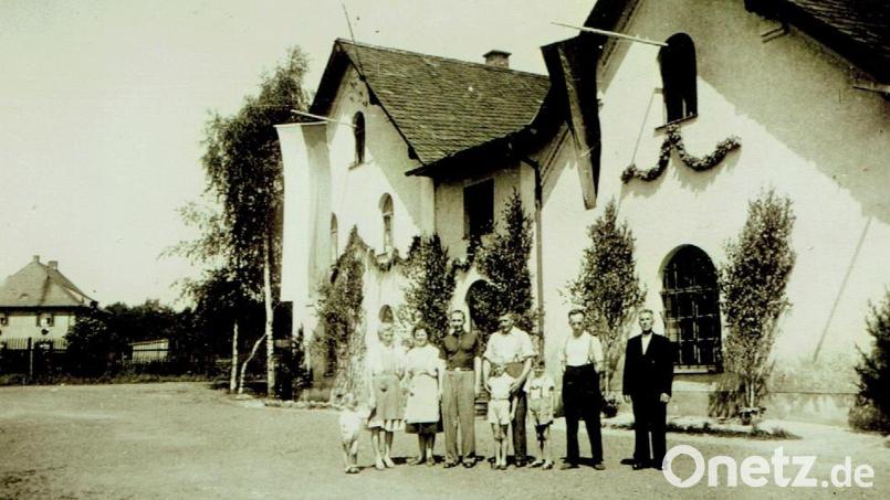 Die Glashütte war von 1946 bis 1952 ein Flüchtlingslanger. Zuvor war es die Kaserne des Reichsarbeitsdienstes, später die Kachelfabrik Zehendner. Archivbild: Horst Adler/exb