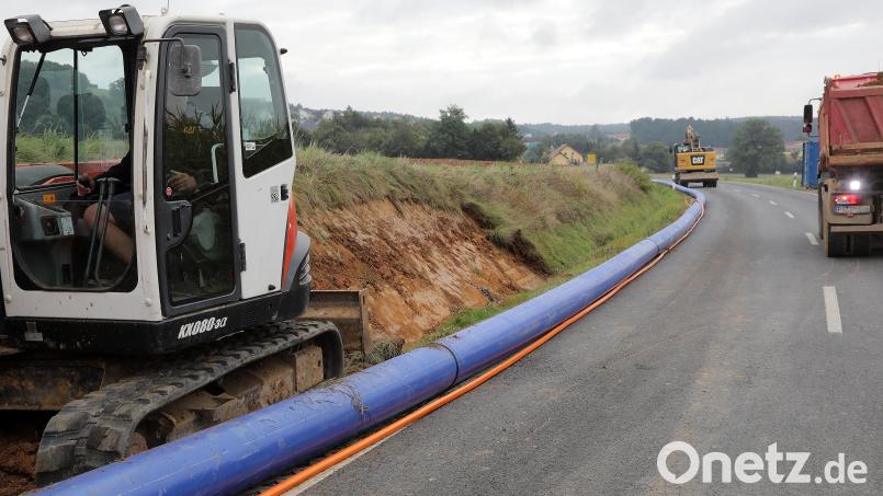 Im Spätsommer wurde Rohre verlegt, um die Wasserversorgung der Gemeinde Freudenberg künftig sicherzustellen. Archivbild: Wolfgang Steinbacher