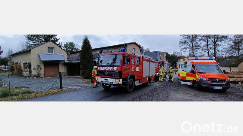 Nachdem der Notruf abgesetzt wurde, waren Feuerwehr und Rettungsdienst schnell zur Stelle. Bild: fks