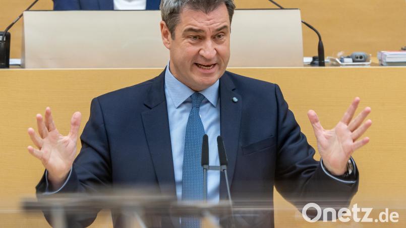 Ministerpräsident Markus Söder (CSU) hält im bayerischen Landtag seine Regierungserklärung zur Corona-Pandemie. Bild: Peter Kneffel/dpa