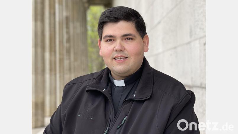 Priester Ramon Rodriguez ist 27 Jahre alt. Er ist Kaplan in Tirschenreuth in der Stadtpfarrei Mariä Himmelfahrt. Bild: Ramon Rodriguez/exb