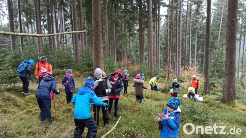 Die Kinder waren mit Begeisterung bei der Sache. Bild: Kreisjugendring Neustadt/WN/exb