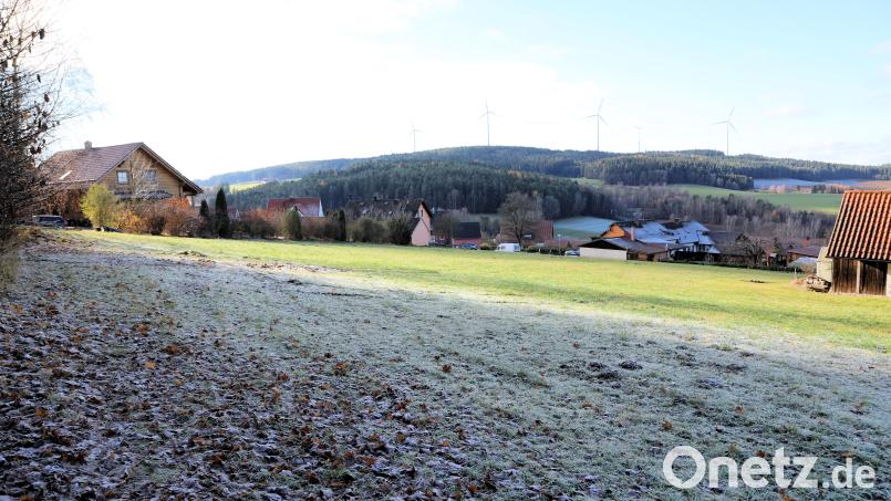 Im neuen Baugebiet „Am Steinbruch“ im Ortsteil Gleiritsch laufen die Erschließungsplanungen. Sieben Bauplätze stehen dann zur Verfügung. Bild: akp